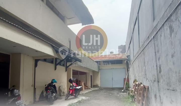 Gudang di Majapahit, Semarang Dekat Simpang Lottemart 1