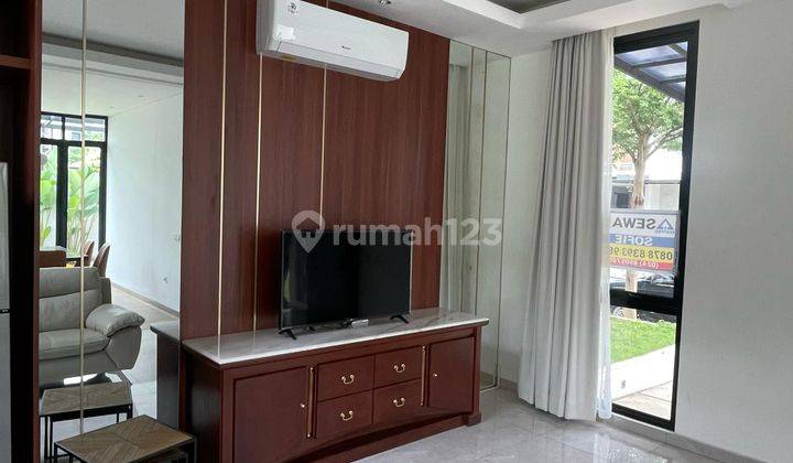 Disewakan Rumah Full Furnished Baru di Bsb Semarang 2