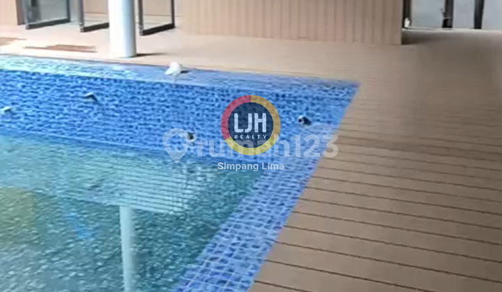 Dijual Rumah Mewah, 2 Lantai, Gajah Mungkur 2