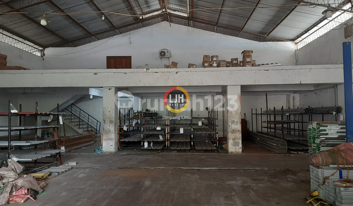 For Rent Strategic Warehouse in Manyaran, Semarang City 2