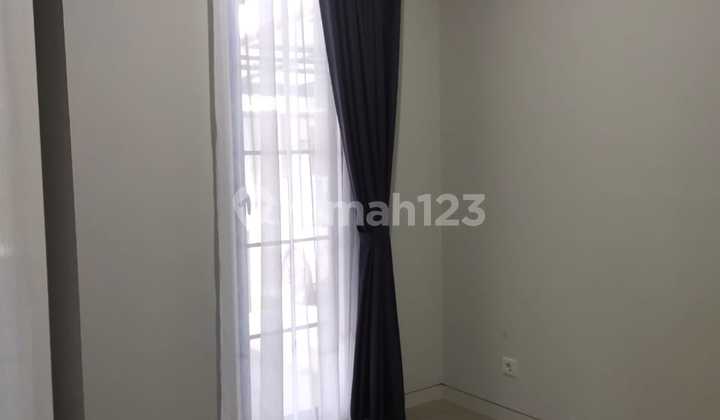 For rent cheap new Semi Furnished house in Red Terracotta, Citragrand 2