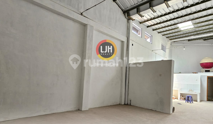 For Rent: Shophouse in Pekojan Area, Old Town Semarang