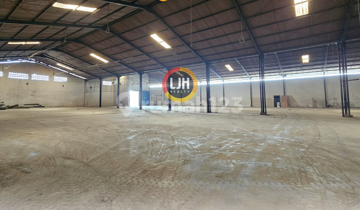 For Rent Spacious Warehouse Terboyo, Ngaliyan, Semarang City 1