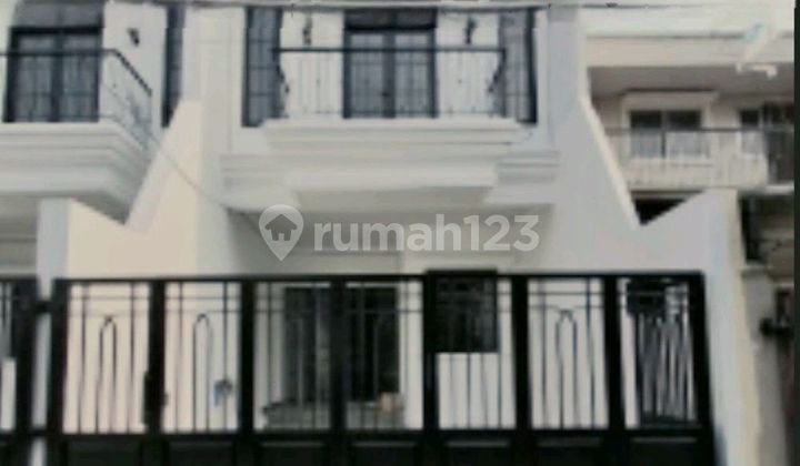 Rumah Cipinang Cempedak Jakarta Timur 2