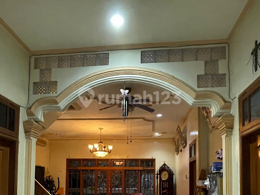 A 353m2 House on Main Road, Ideal for Business and Residence, Duta Bandara Permai, Kosambi, Tangerang