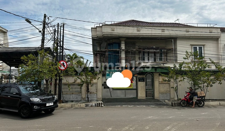 Rumah Hoek 17x20 Jalan Raya Muara Karang Pluit Timur Cocok Buat Usaha Rumah Hoek 17x20 Jalan Raya Muara Karang Pluit Timur Cocok Buat Usaha