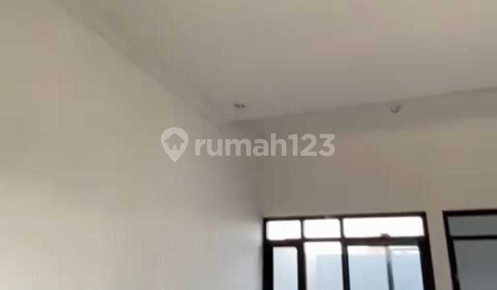 Modern House in Cerme Grand Verona Regency No Binus Company Fees 2