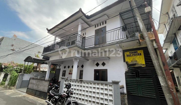 Dijual Rumah Kost Putra 300 Meter dari Kampus UMM 3 Malang