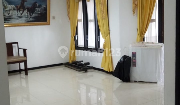 For Quick Sale: Ready-to-Occupy Hook House in Blimbing, Malang City 2