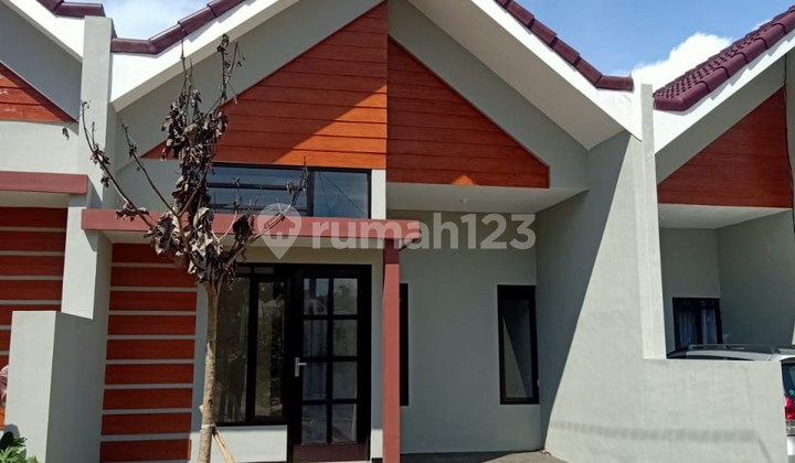 Flash Sale Rumah SHM Siap Huni Dekat Ar Rohmah Putri Dau 5