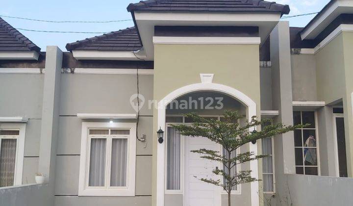 Vila Terbaik Lokasi Strategis Dekat Wisata Populer Batu 3