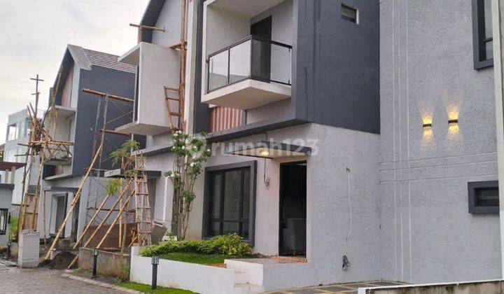 Promo Villa Batu Depan Bns 2 Lantai + Rooftop Bonus Kolam Renang 2