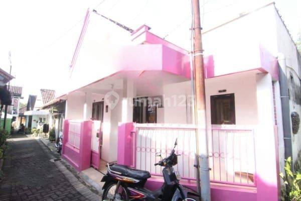 Dijual Kos Putri Full Furnished Dan Full Anak Kos 1