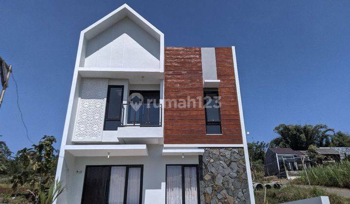 Rumah Strategis Dengan View 270 Derajat di Dau Batu Malang 1