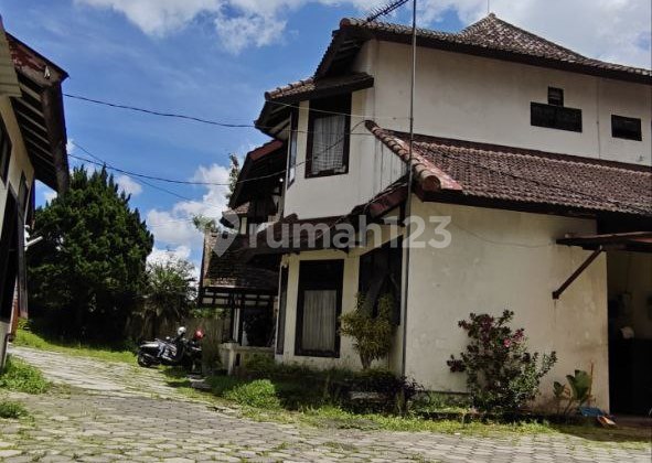 Hotel for Sale in the Center of Batu City - Ready for Continued Operations 2