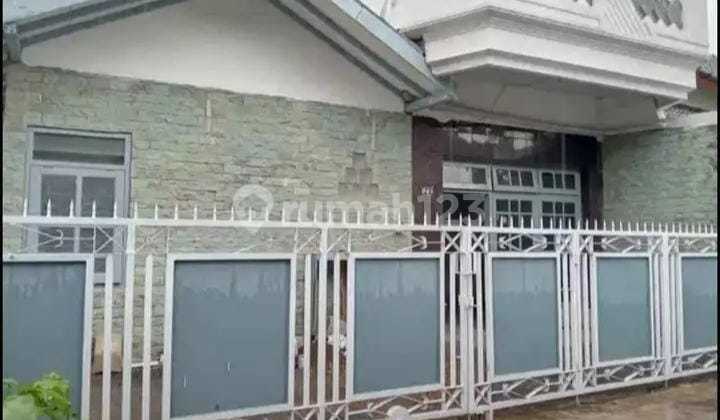 Dijual Rumah Hook Jalan Raden Intan, Blimbing Kota Malang 