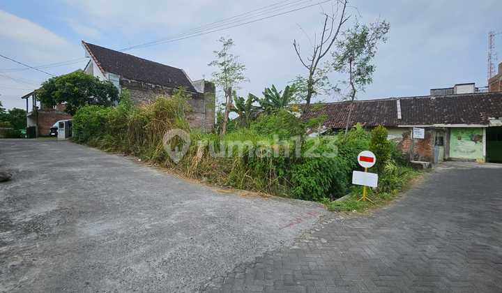 Cuma 900 Meter ke Kampus Umm Lokasi Strategis