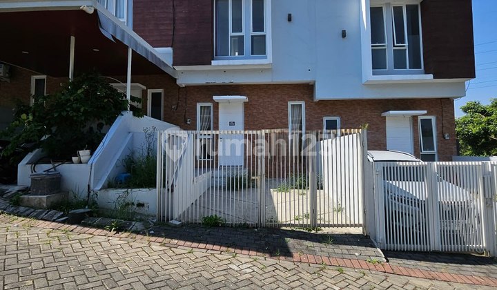 Strategic Ready-to-Live Home on Kepuharjo Axis, Malang Regency. Strategic Ready-to-Live Home on Kepuharjo Axis, Malang Regency.