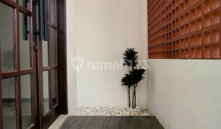For Sale House in Vbt Malang City. Largest Area Near Campus 2