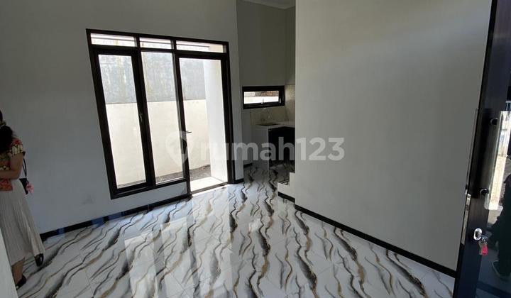 Modern Ready-to-Occupy Residence in the Heart of Sulfat Malang City 2