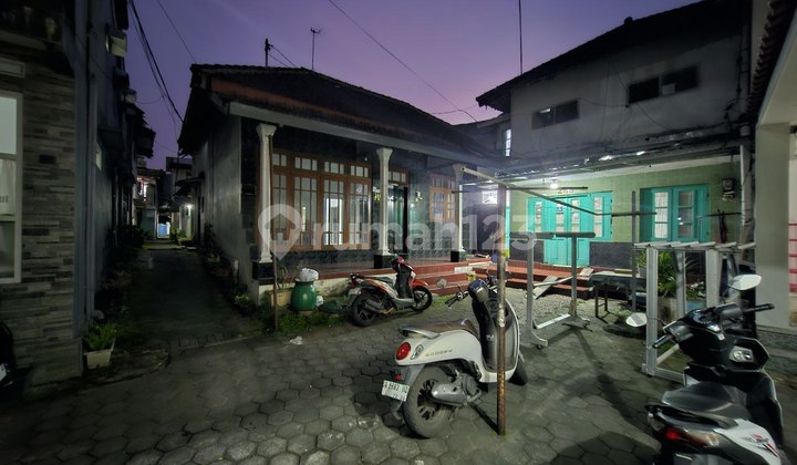 Rumah Tua Dijual Harga Tanah, Hanya 70 Meter Dari Kampus UB  2