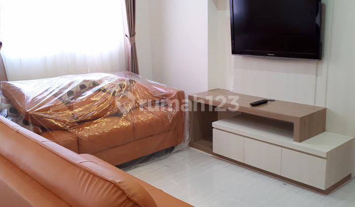 Puncak Dharmahusada Apartment 3br Fully Furnished Nice Puncak Dharmahusada Apartment 3br Fully Furnished Nice