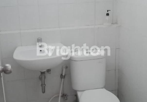 APARTMENT 2 BR GUNAWANGSA MERR SURABAYA 2