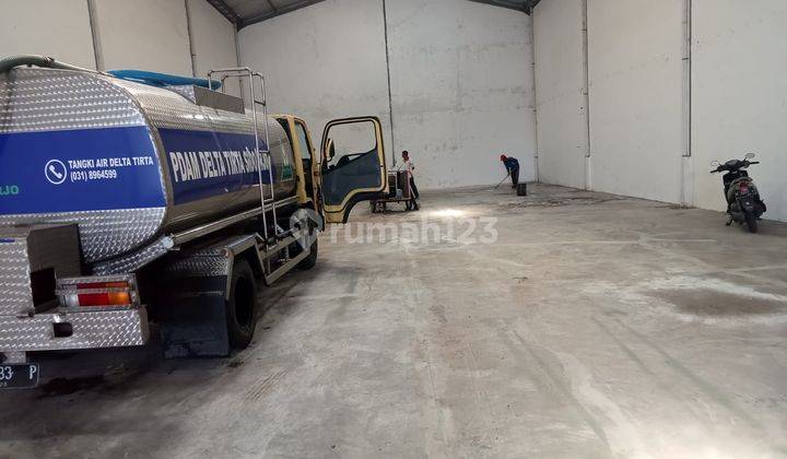 GUDANG DI PLATINUM EAST ROAD BUDURAN SIDOARJO SIAP PAKAI 1