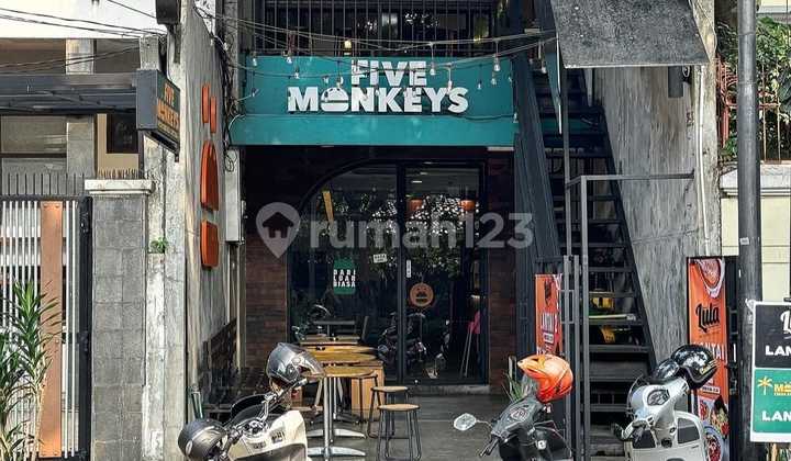 Ready-to-Use Shop House in Panglima Polim, South Jakarta Ready-to-Use Shop House in Panglima Polim, South Jakarta