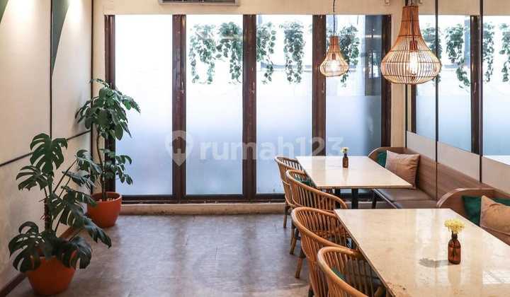 Ready-to-Use Shop House in Panglima Polim, South Jakarta Ready-to-Use Shop House in Panglima Polim, South Jakarta