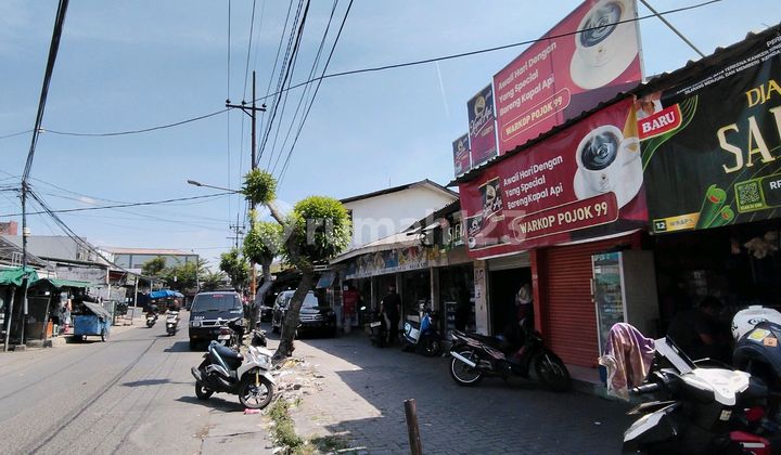 Commercial Land Area with Market Stall Building Commercial Land Area with Market Stall Building