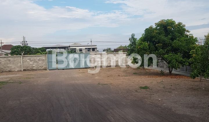 GUDANG DI JL RAYA KEDAMEAN GRESIK 1