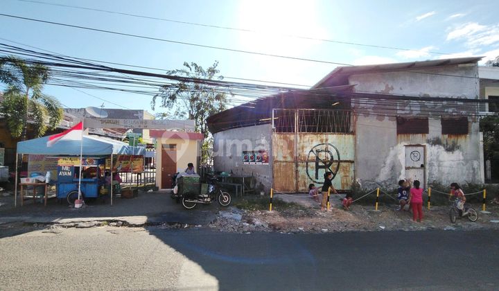 Lahan Ada Bangunan Gudang Dekat Mayjen Sungkono