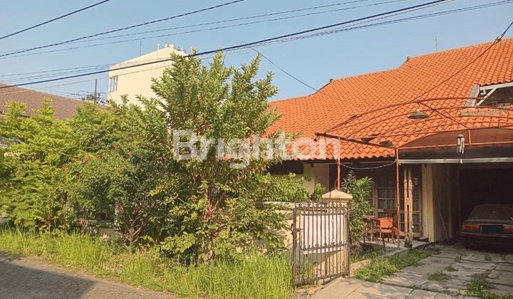  rumah ketintang wiyata,dekat kampus unesa ketintang, universitas Telkom, dekat royal plaza 1