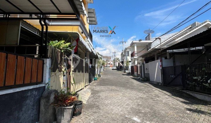 For Sale Underpriced Well-Maintained Strategic House on Jl Diponegoro Batu 2