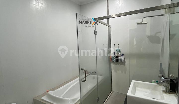 Luxury Modern Tropical House on Jalan Kembar Villa Puncak Tidar Malang 2