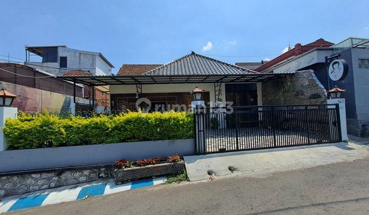 DIJUAL RUMAH DI TENGAH KOTA BATU 1