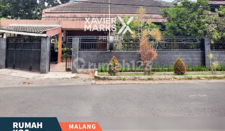 Dijual Rumah Vintage Tengah Kota Semi Furnish di Klojen Malang Dijual Rumah Vintage Tengah Kota Semi Furnish di Klojen Malang