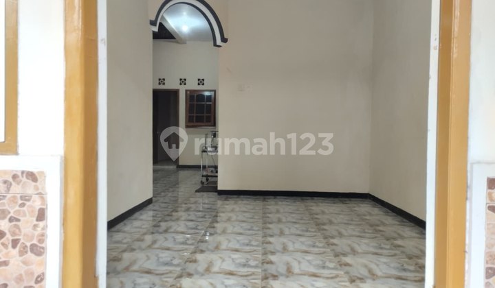 For Sale Strategic City Center House in Sawojajar, Malang City 2