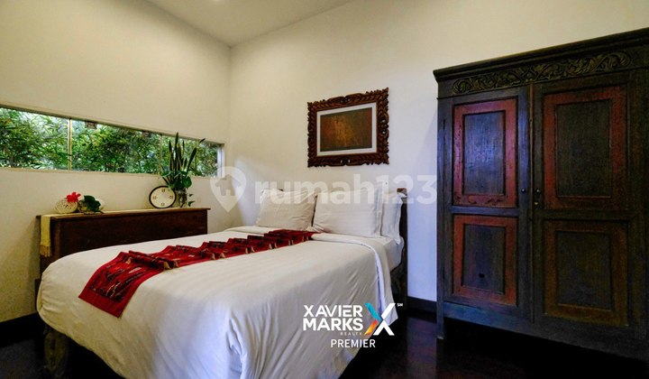 Exclusive Modern Tropical Javanese Villa Ready to Operate in Bumiaji, Batu