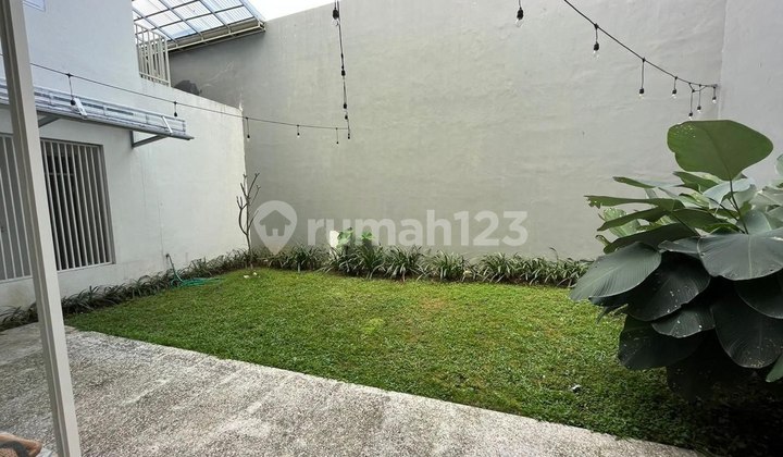 For Sale Luxury House in Elite Area at Dieng Hill Malang 2