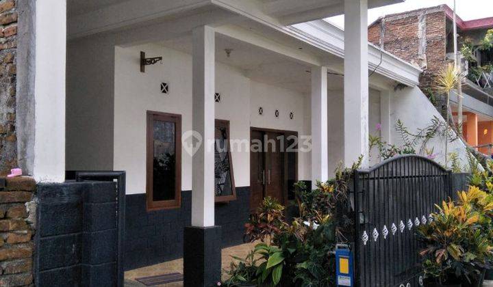 Rumah Terawat di Perum Permata Pulosari Blimbing Malang 2