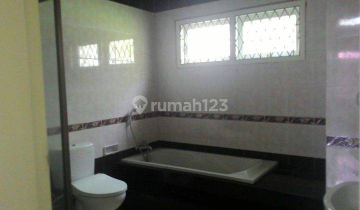 Rumah di Permata Jingga Suhat Malang Mewah Hook Luas 2