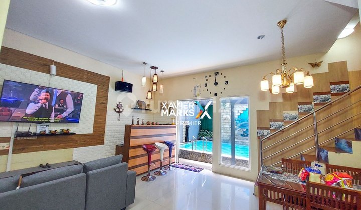 Dijual Rumah Furnished With Pool Siap Huni di Dewi Sartika Batu 2
