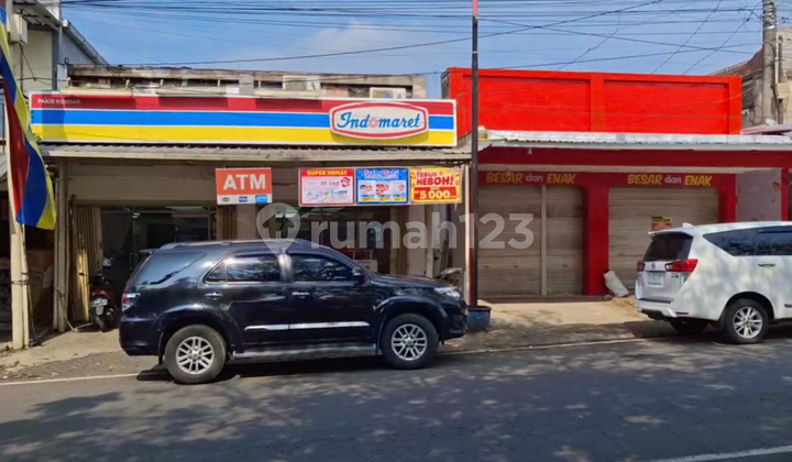 Bangunan 3 Ruko di Jalan Utama Area Pasar Pakis Malang 2