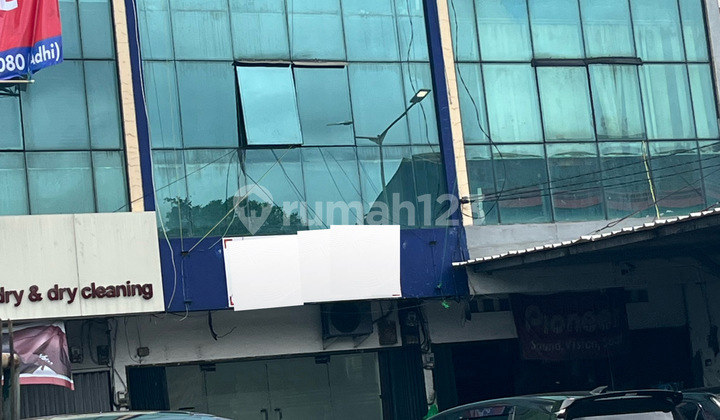 Strategic Ruko Jatiwaringin, SHM 3.5 Lt 2