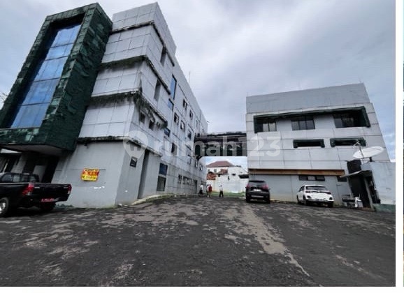 Gedung Strategis di Saharjo Jakarta Selatan Gedung Strategis di Saharjo Jakarta Selatan