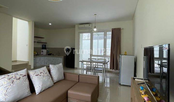 Disewakan Rumah Orchard Fully Furnished 3