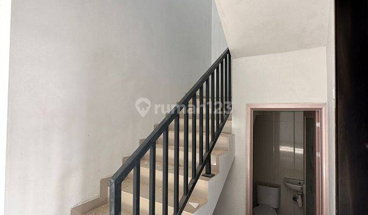 Dijual 1 Unit Rumah di Azure Bay 14