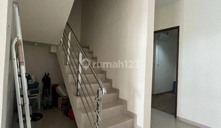 Disewakan 1 Unit Rumah di Monde Residence 8